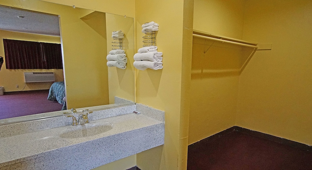 Los Angeles Inn & Suites LAX - photo 28