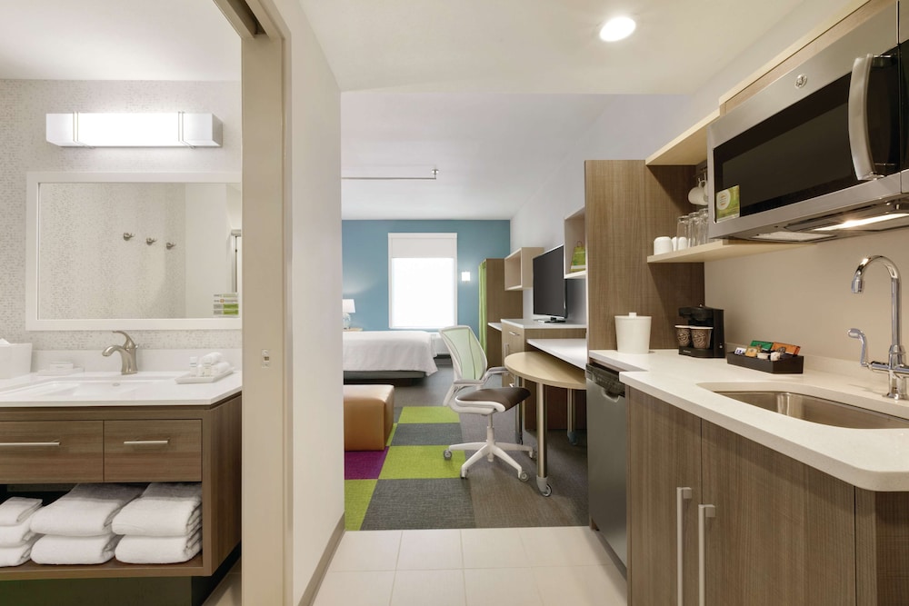 Home2 Suites by Hilton Williamsville Buffalo Airport - photo 14