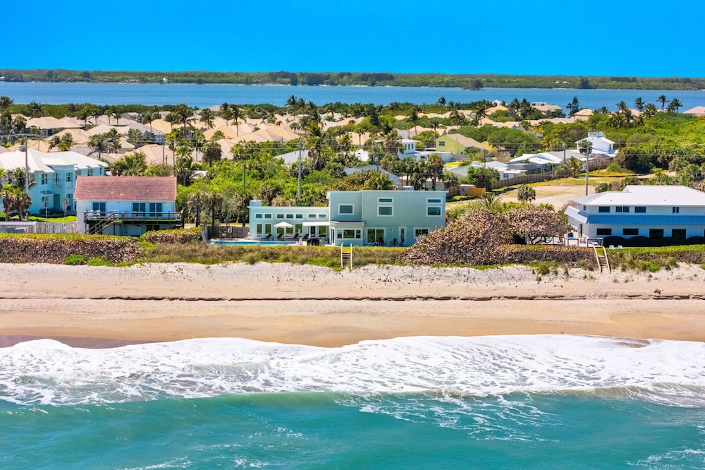 5435 Highway A1a — Melbourne Beach
