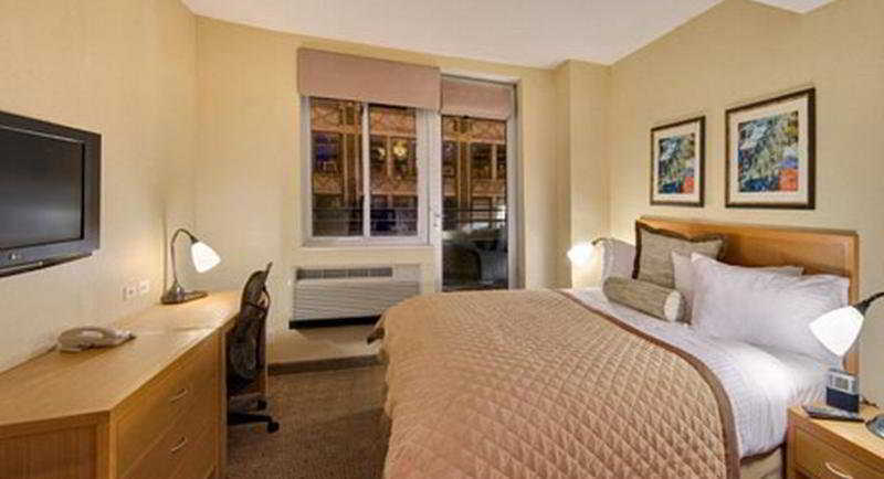 Sonder Henri on 24 - photo 26