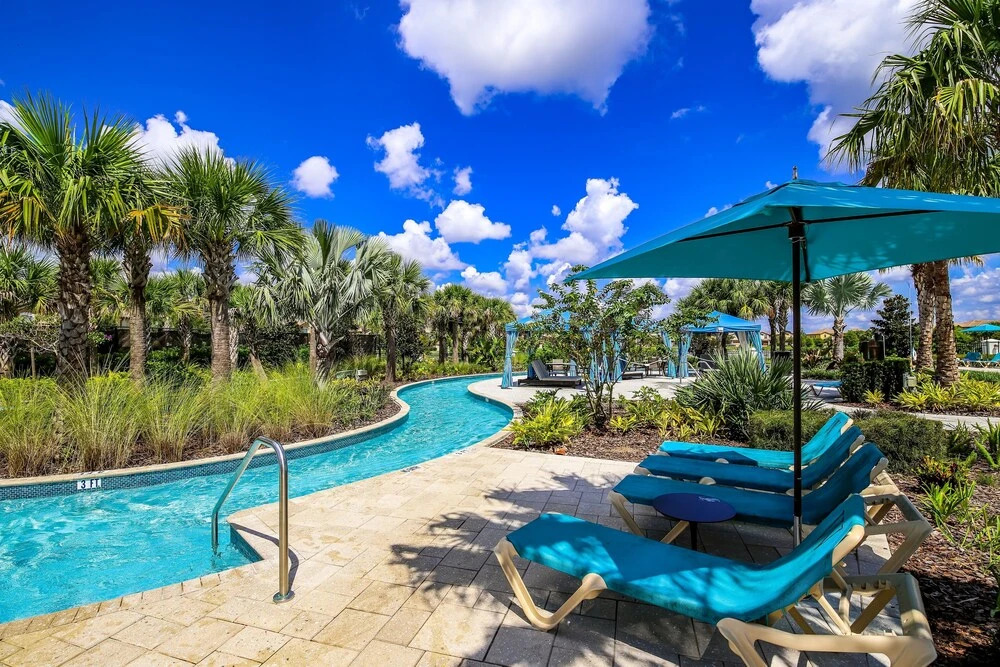 Flash 20 Off Amazing New TownHome with Pvt Pool and Access to Clubhouse Close to Disney - photo 10
