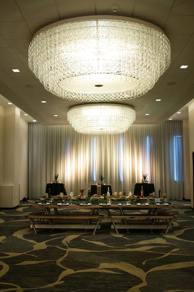Kimpton Hotel Palomar Phoenix Cityscape by IHG - photo 137