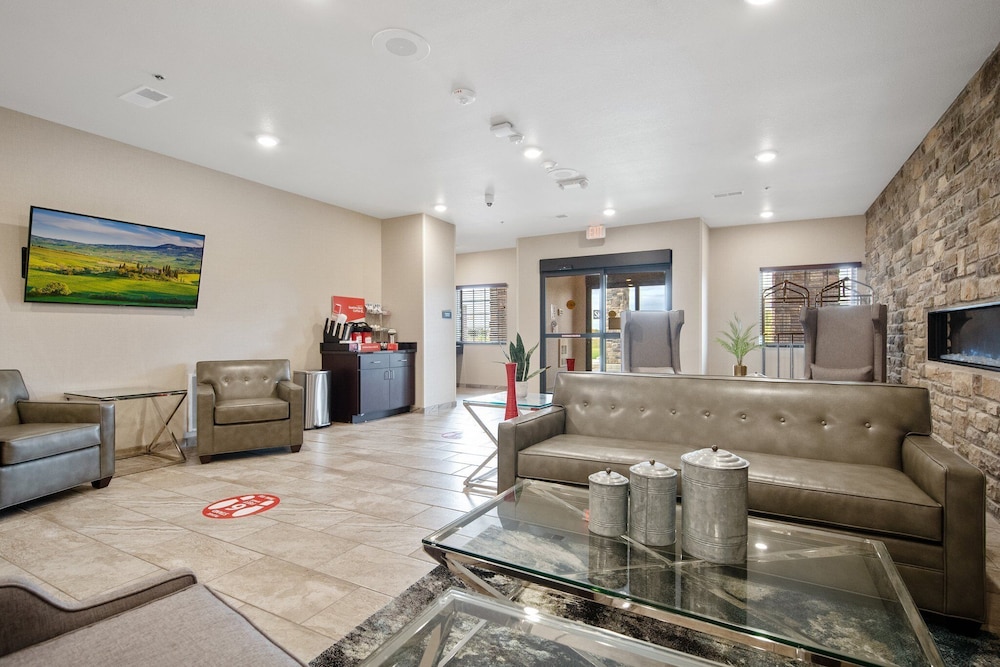 Cobblestone Hotel & Suites Austin - photo 8