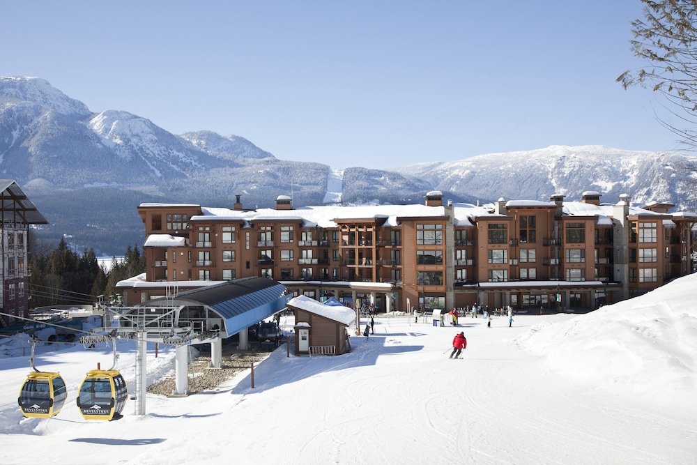 The Sutton Place Hotel Revelstoke Mountain Resort — 4-Star Luxury Hotel in Revelstoke, Canada