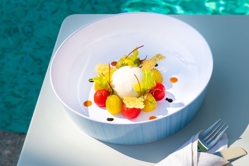 מזון ומשקאות