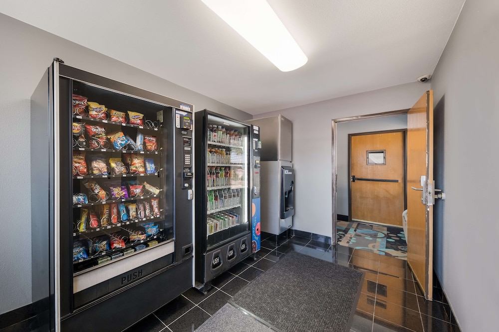 Comfort Suites Plano East Richardson - photo 55