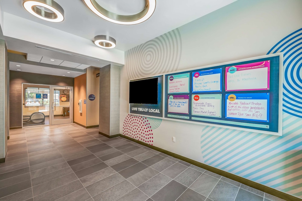 Tru By Hilton Lathrop CA - photo 4