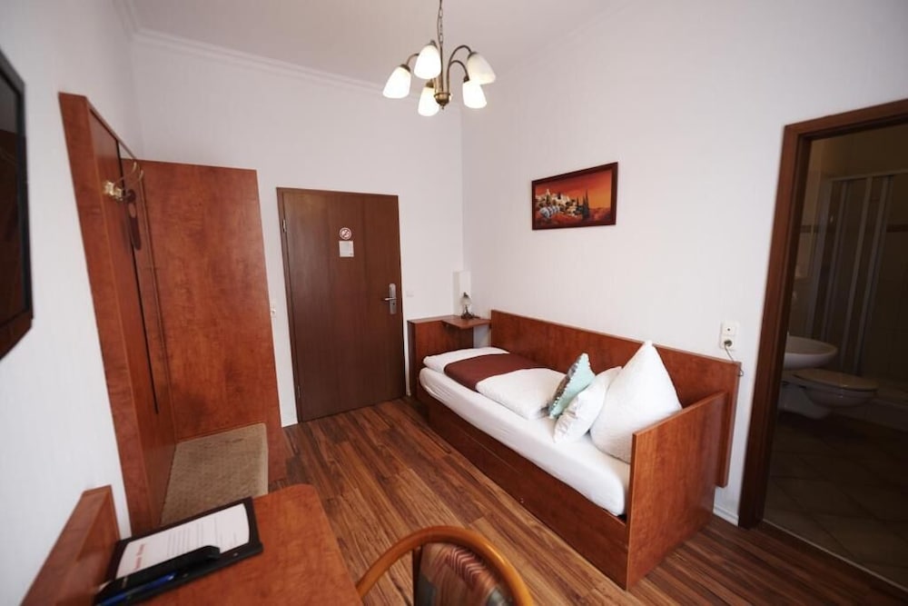 Hotel Wurster Kroog — Bremerhaven — photo 5