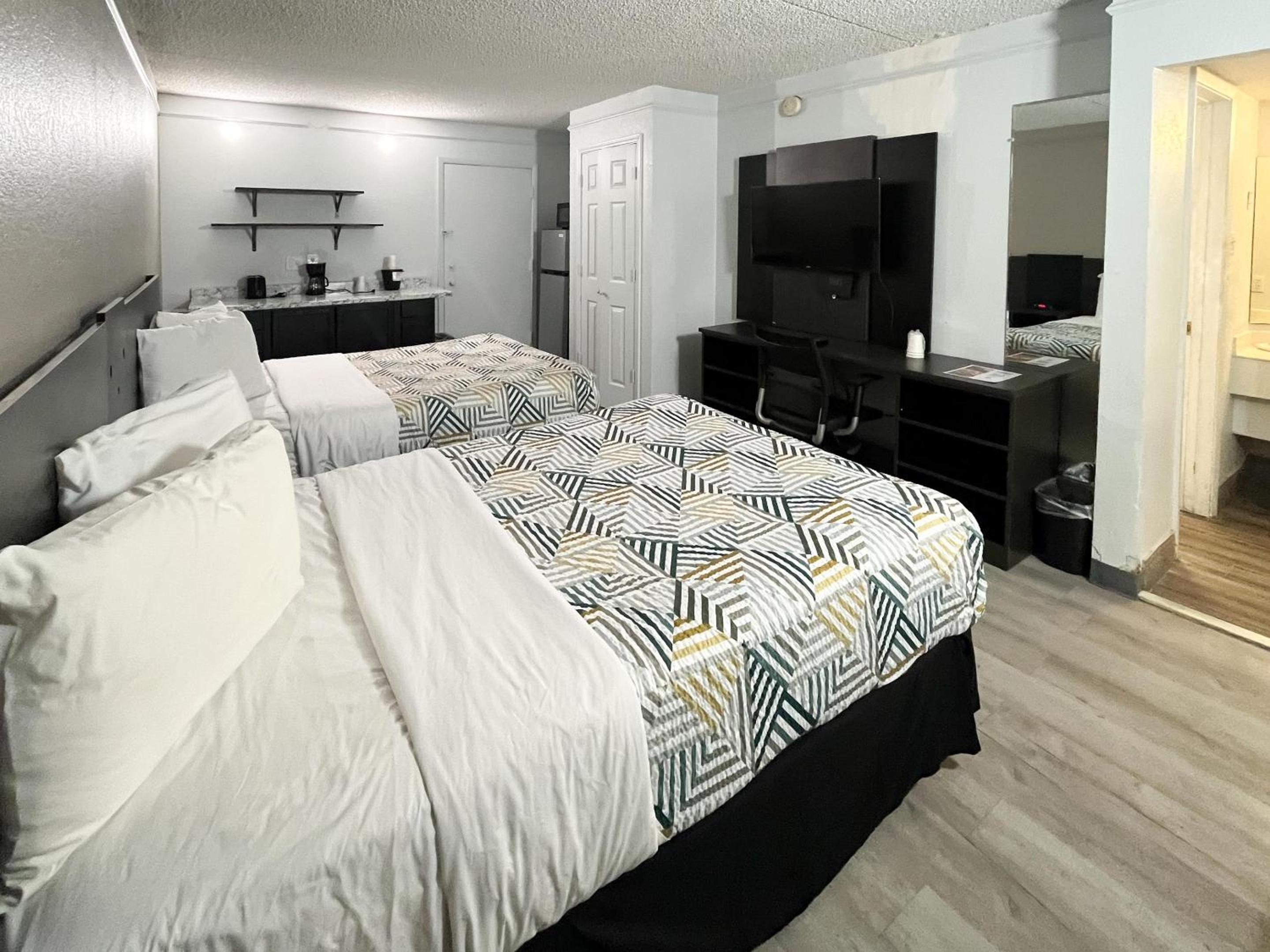Studio 6 North Las Vegas NV - photo 5