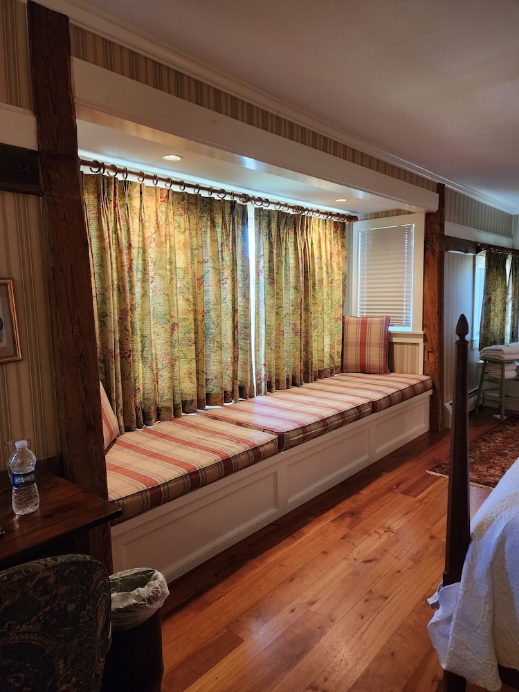 Windham Hill Inn - photo 3