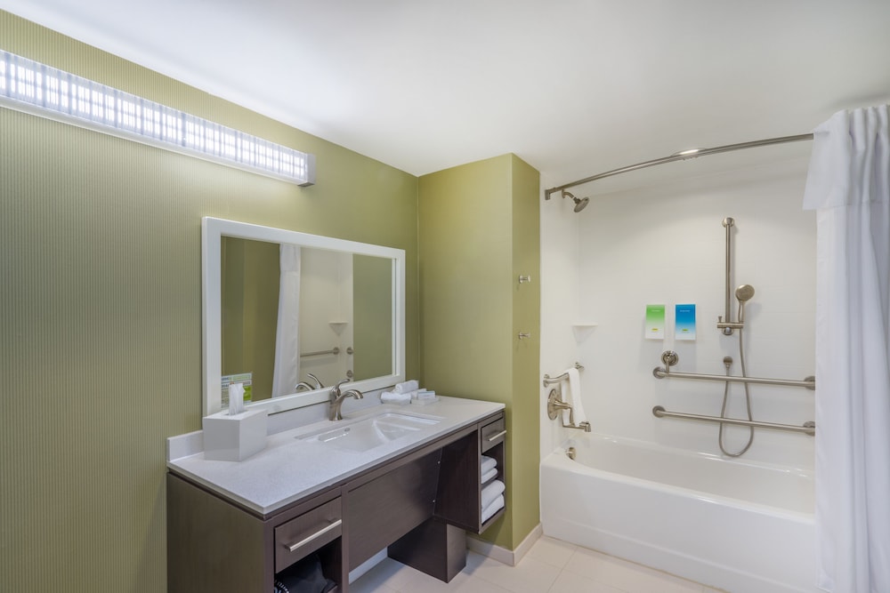 Home2 Suites by Hilton Bowling Green Hotel - photo 19