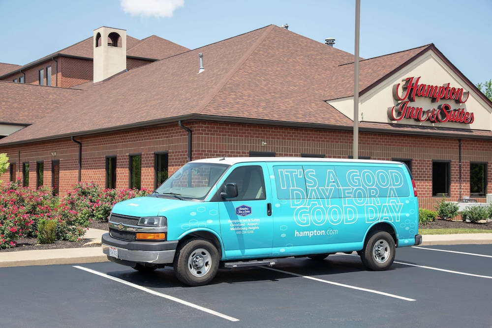Hampton Inn & Suites Cleveland Airport Middleburg Heights - photo 61