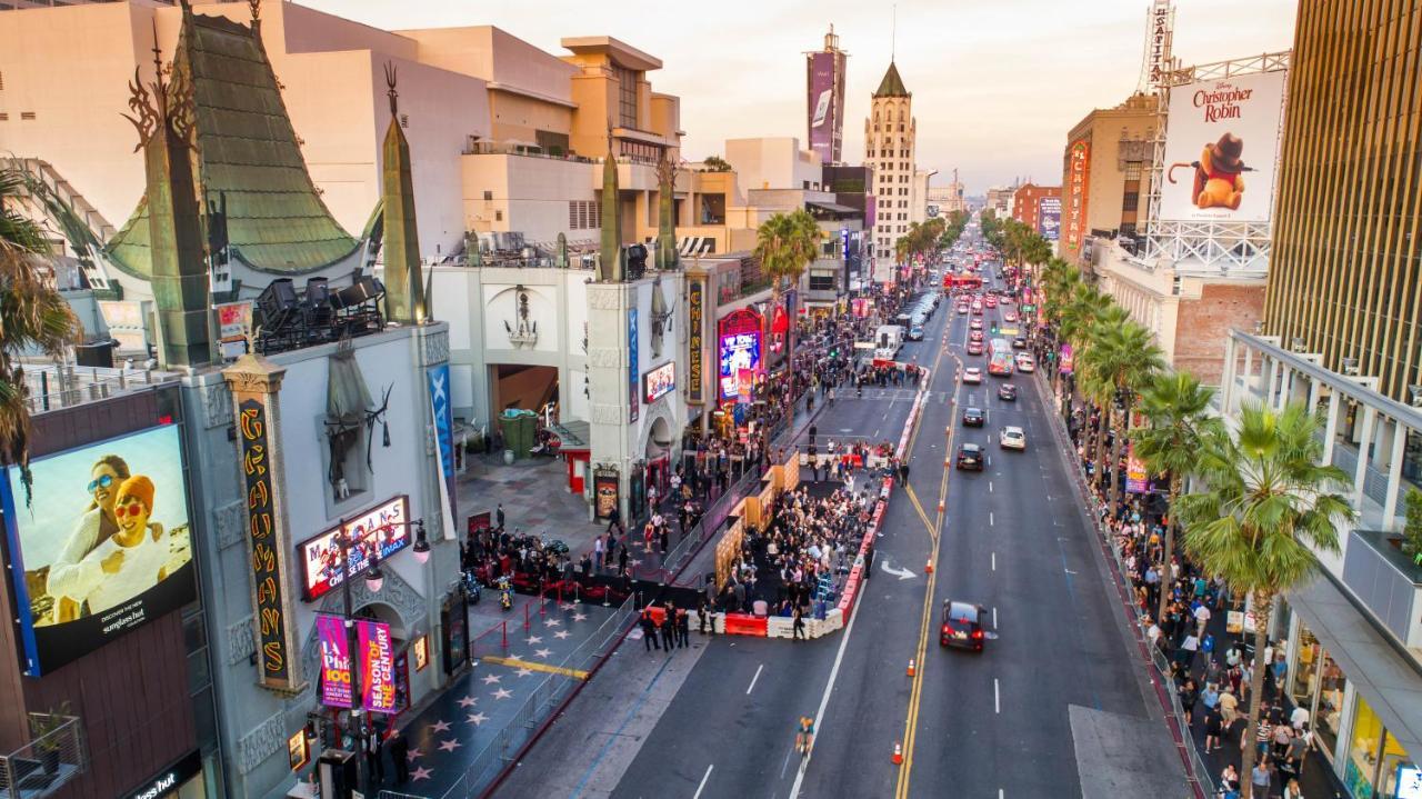 Luxury Hollywood Walk of Fame - photo 20