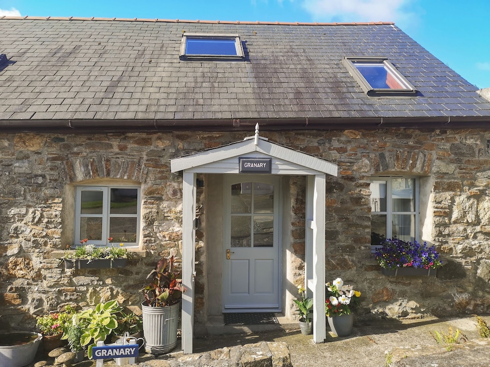 The Granary - last minute hotel in Beaumaris