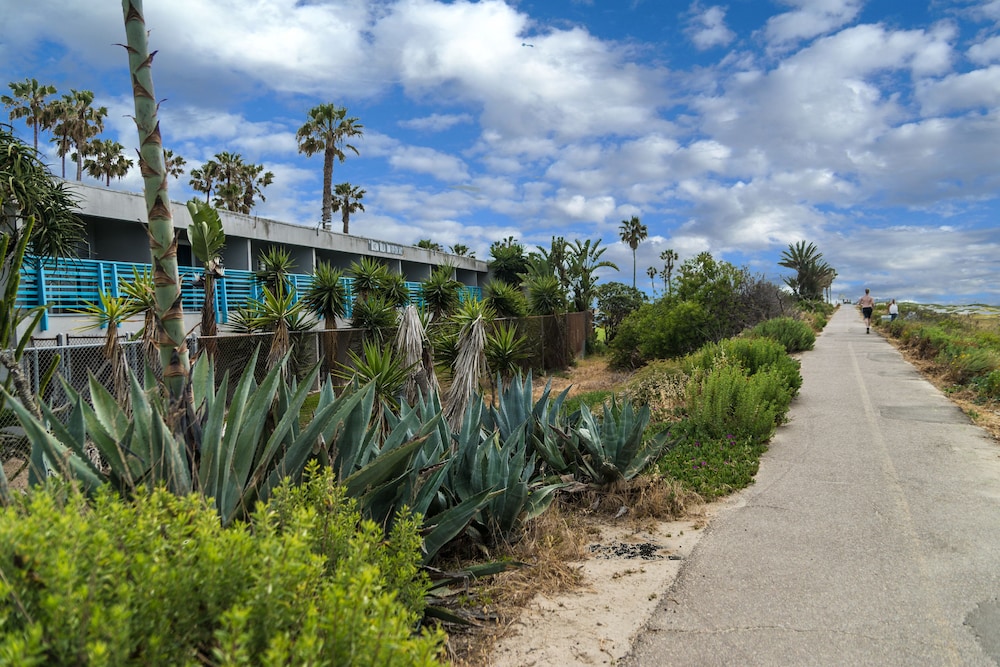 Ocean Villa Inn - photo 61
