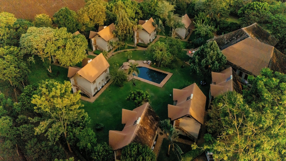 Weru Weru River Lodge — 4-Star Luxury Hotel in Moshi, Tanzania