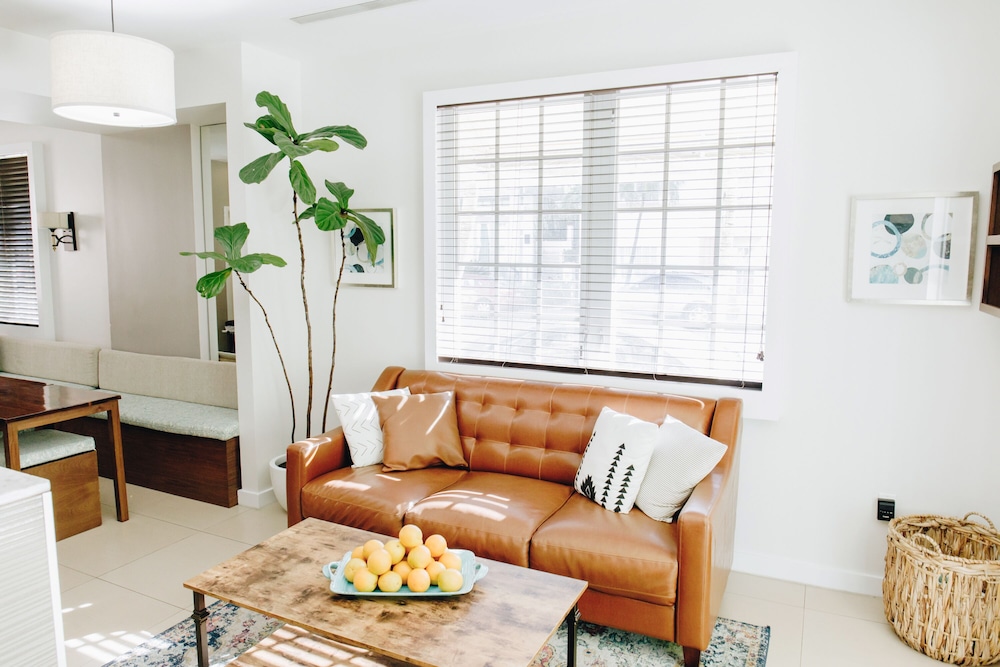 Riviere South Beach Hotel - photo 2