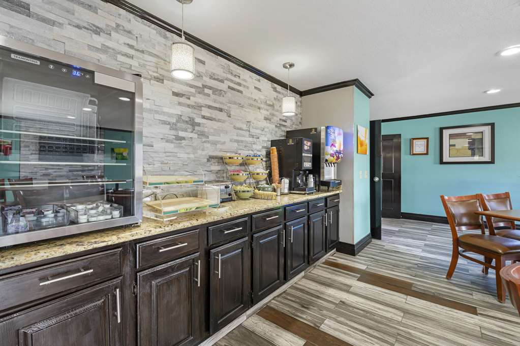 Quality Inn Siloam Springs West - photo 46