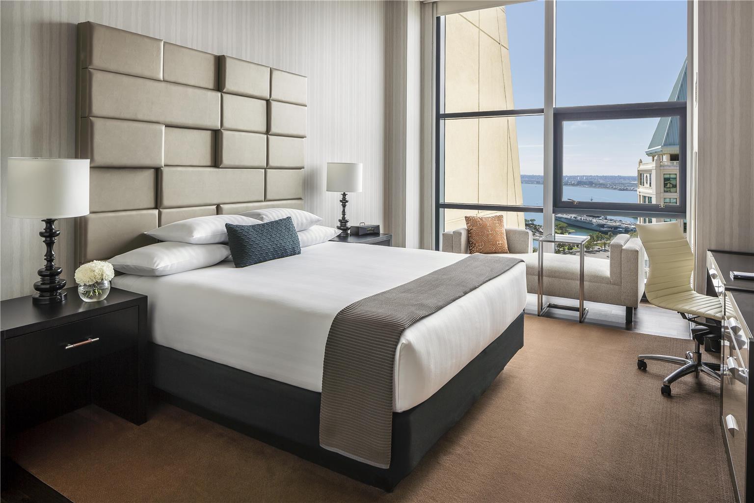 Manchester Grand Hyatt San Diego - photo 36