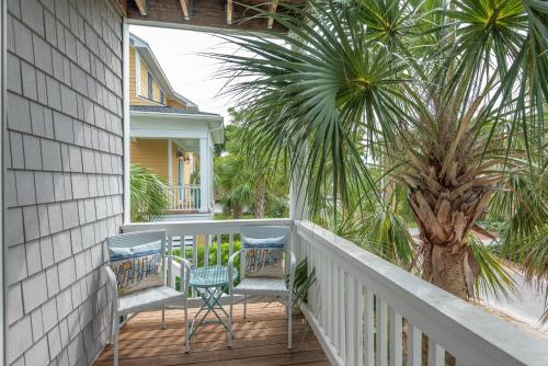 New Listing 114A W Hudson Ave Open Layout Close to Everything - photo 23