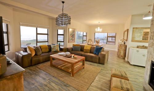 Beachfront Apartment @ Morleenpark unit 11 — 4-Star Luxury Hotel in Swakopmund, Namibia