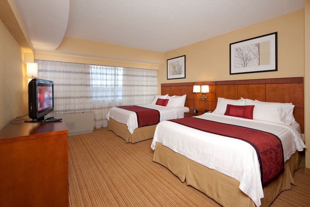 Courtyard by Marriott Boston Waltham - photo 9