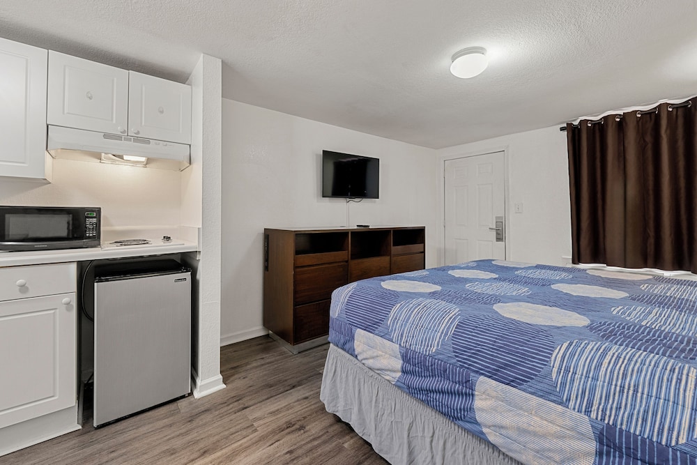 Extended Stay Studios - photo 11