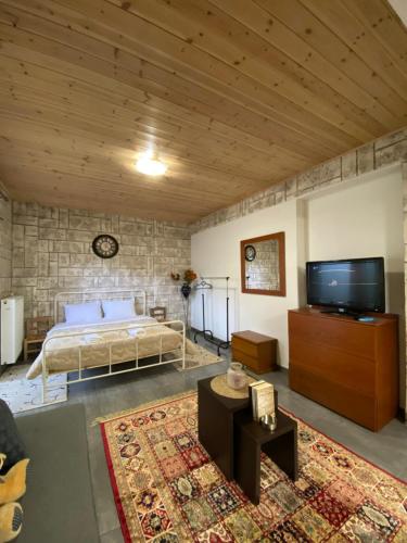 D&M Living Studio Patra — 4-Star Luxury Hotel in Patra, Greece