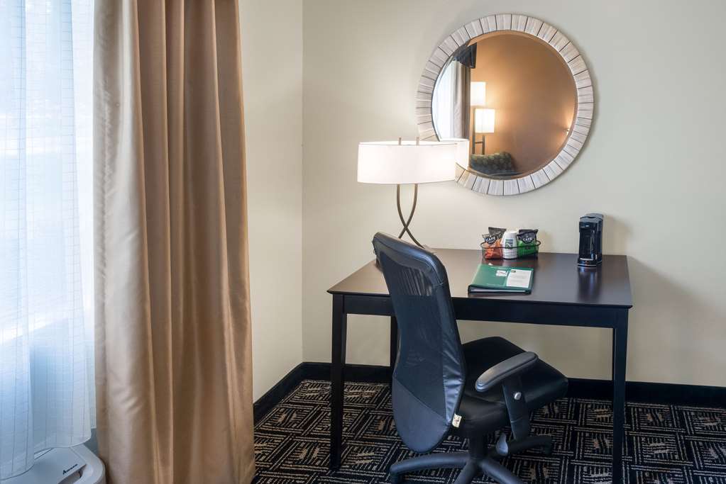 Quality Inn & Suites Mankato East - photo 10