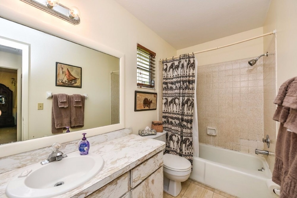 Banana Cabana and Cottage - photo 36