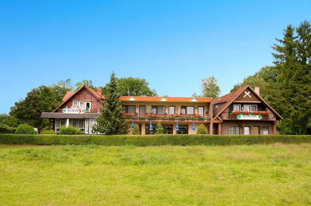 Land gut hotel Landhaus Heidehof pet-friendly hotel Clenze