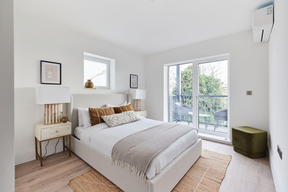 The Wembley Park Retreat Modern 2bdr Flat With Balcony — hotel in Wembley
