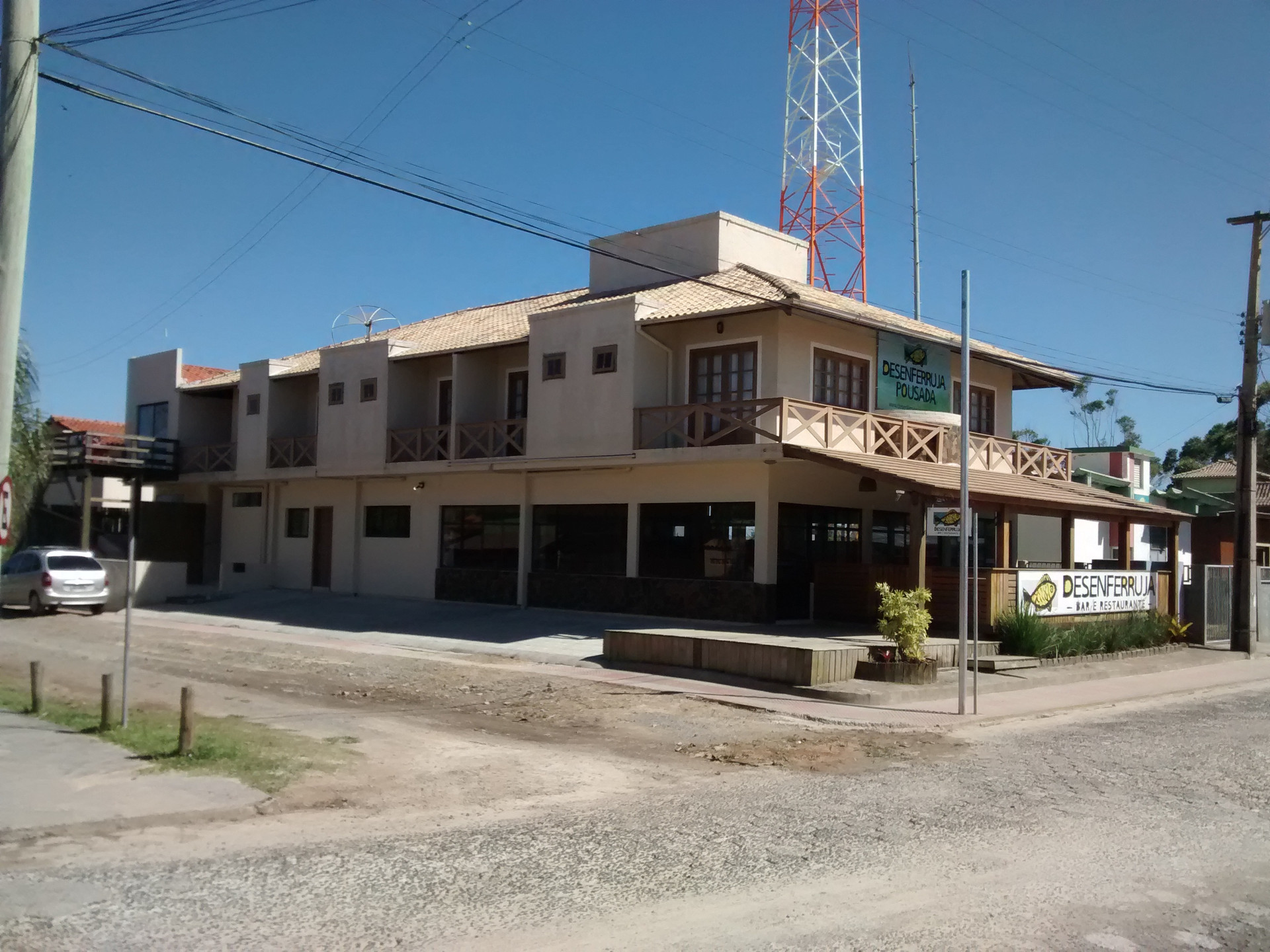 Desenferruja Pousada — Unknown City — photo 4