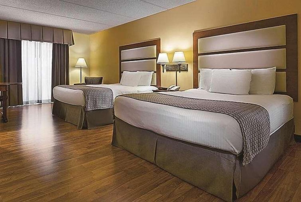 Baymont by Wyndham Norcross Atlanta - photo 10