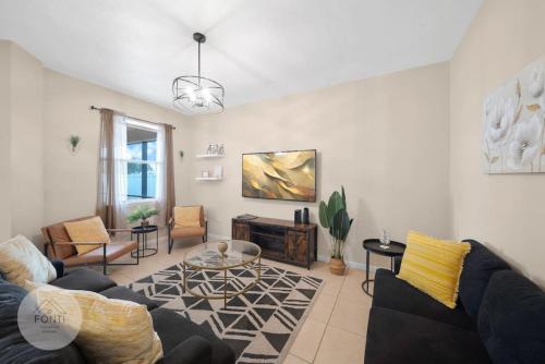 Davenport Home with Heated Pool Games Room — 4-Star Luxury Hotel in Davenport, United States