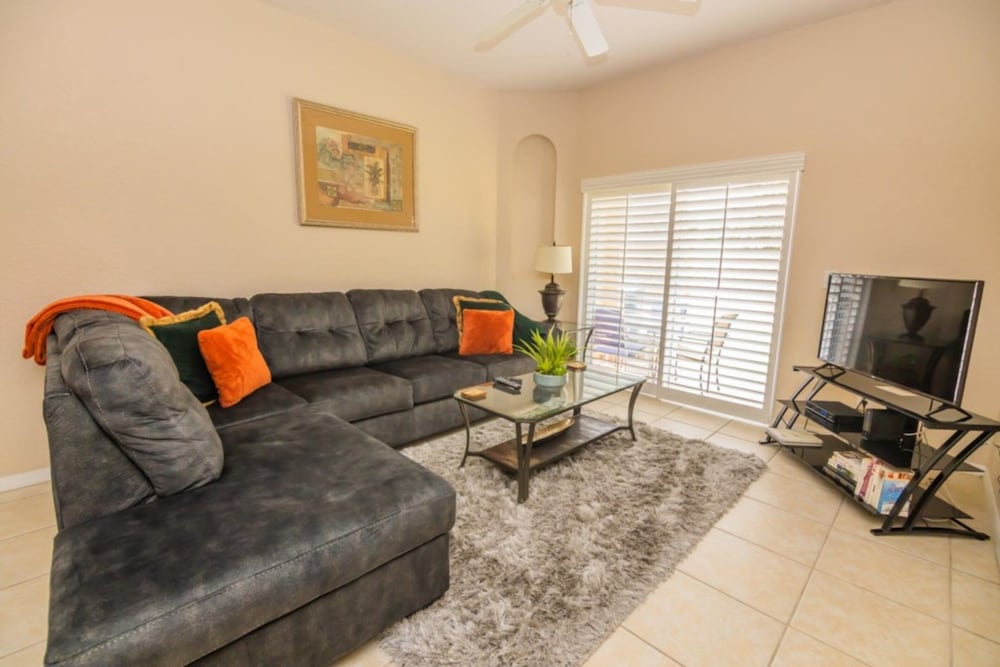 Lynval's Regal Palms Resort Townhome - photo 13