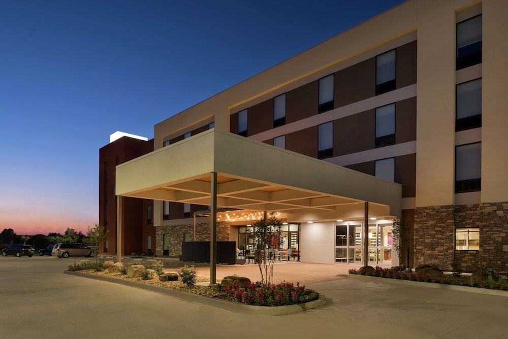 Home2 Suites by Hilton Alexandria - photo 28