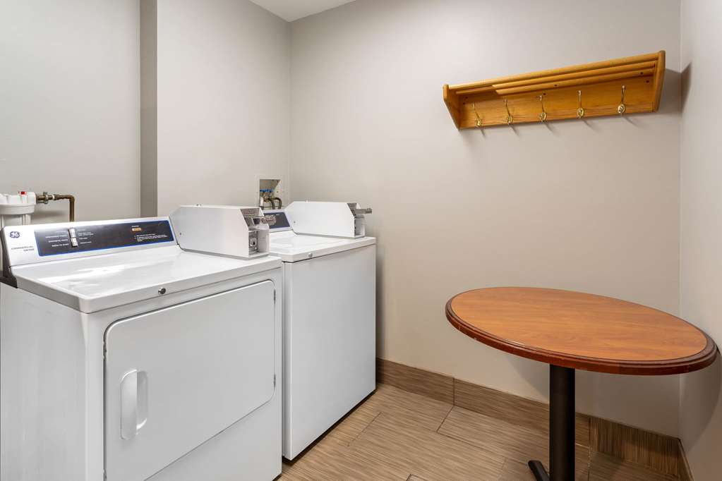 Hawthorn Suites by Wyndham Allentown Fogelsville - photo 8