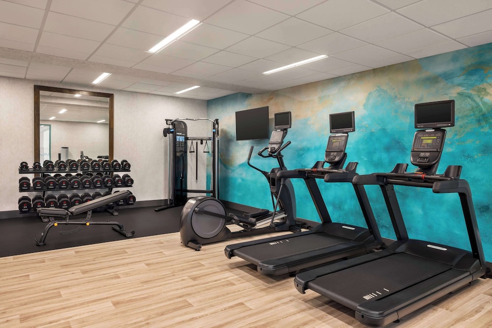 Hampton Inn Virginia Beach Oceanfront South - photo 68