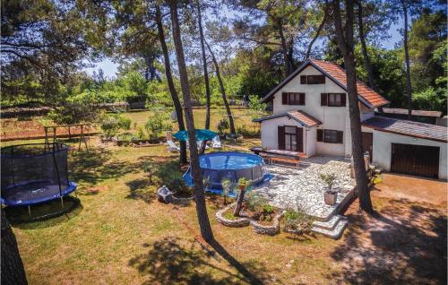 Two Bedroom Holiday Home In Vodnjan — 4-Star Luxury Hotel in Vodnjan, Croatia