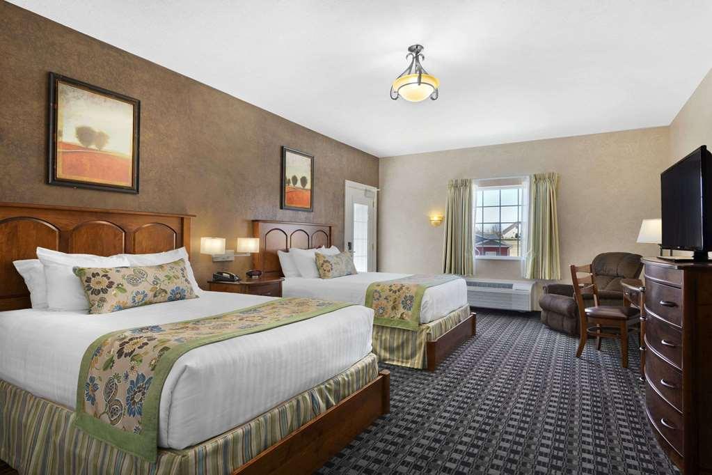 Days Inn by Wyndham Carrollton - photo 3