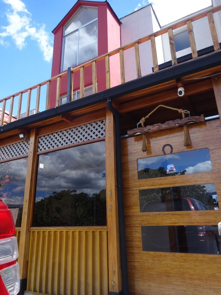Hospedaje La Candelaria - last minute hotel in Quito