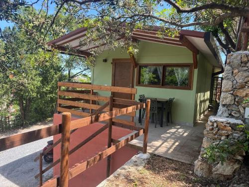 Parco Vacanze E Appartamenti Pfirsich — hotel in Borghetto Santo Spirito