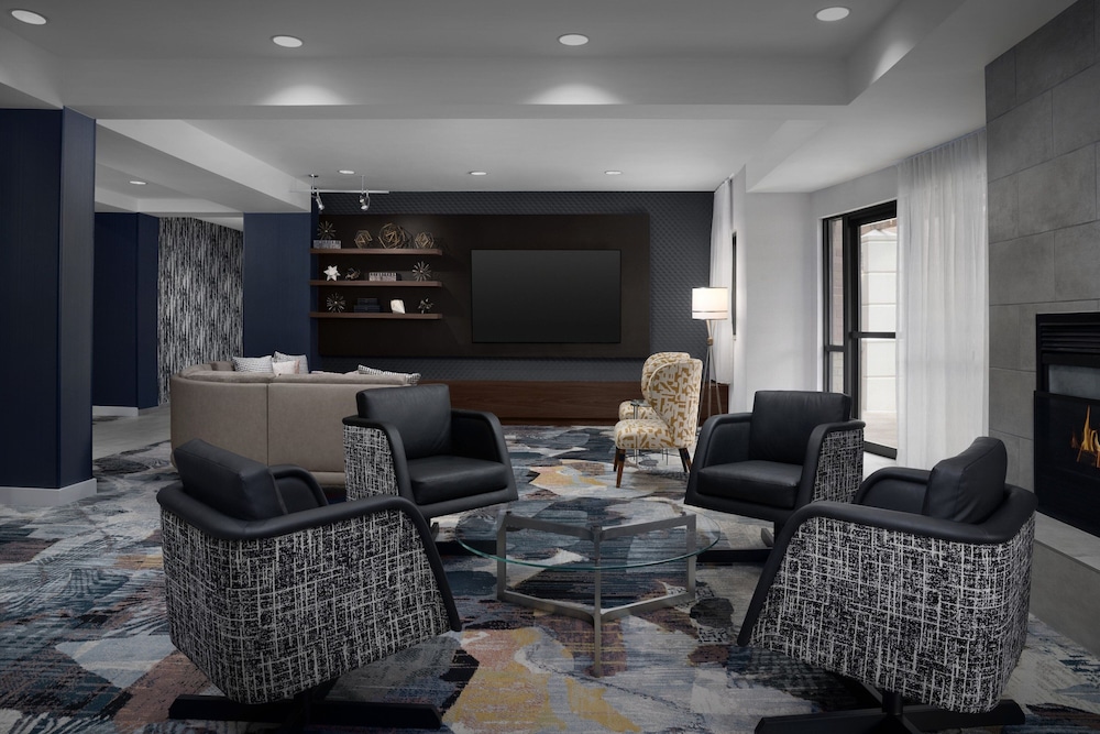 Courtyard by Marriott Dallas Addison Quorum Drive — Addison — photo 5