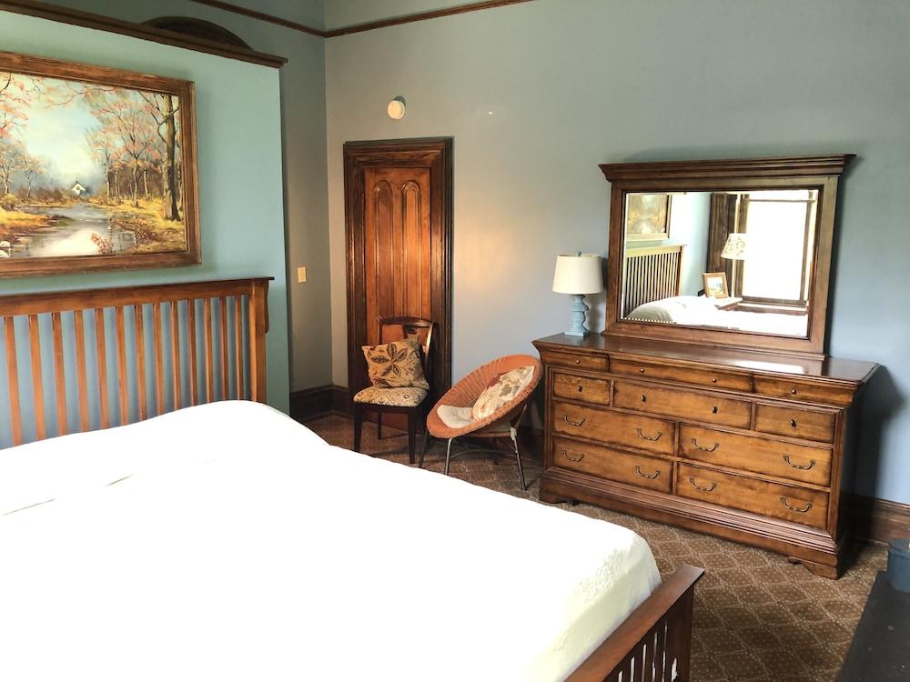 Shaw Mansion Inn - photo 6