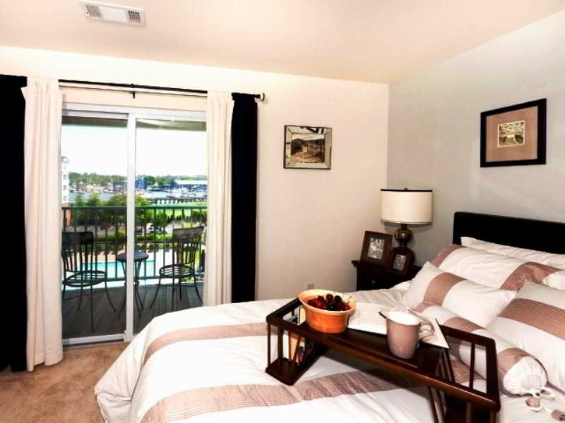 Sunshine Suites La Jolla - photo 5
