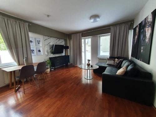 180m2 two floor flat Skopje Center — 4-Star Luxury Hotel in Skopje, Republic of Macedonia
