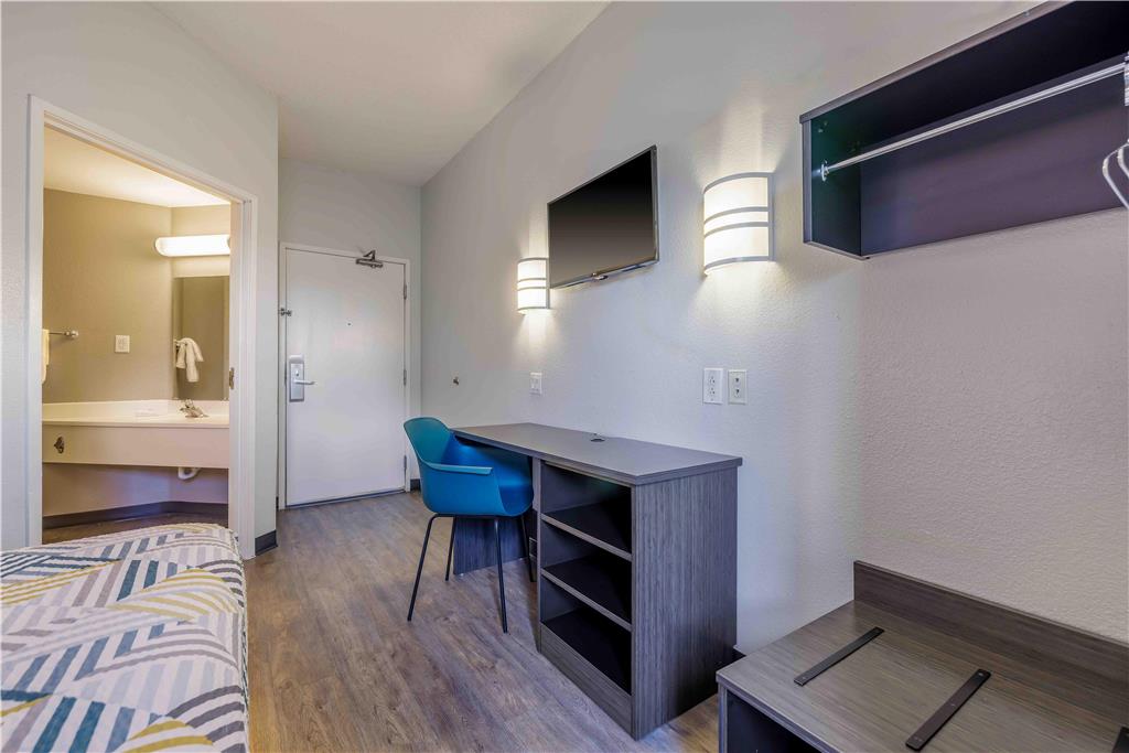 Motel 6 Albuquerque NM North - photo 11
