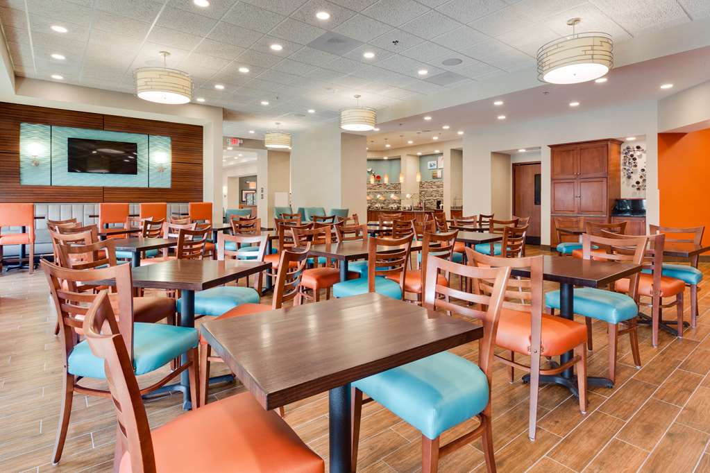 Drury Inn & Suites Fort Myers Airport FGCU - photo 8