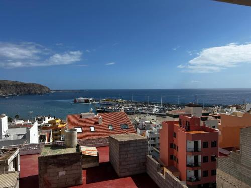Vista Mar Y Piscina Climatizada — Arona